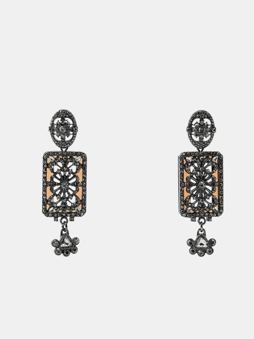 NWT. Zara Anthracite Gray Oval Stud Rhinestone Earrings.